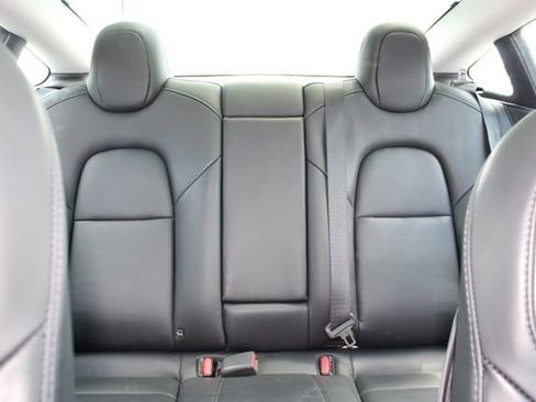 Used 2023 Tesla Model 3 Standard Range RWD image 6