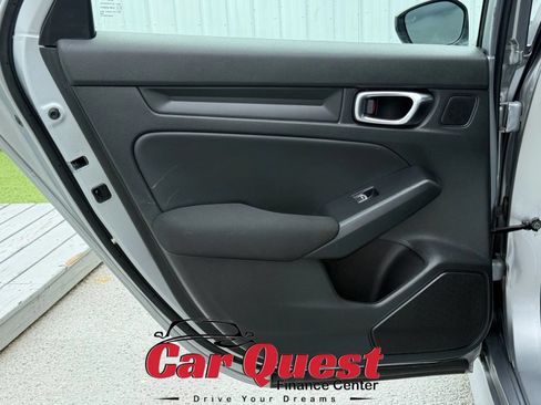Used 2025 Honda Civic Sport image 13