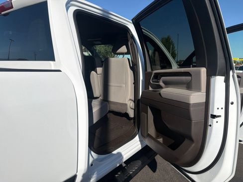Used 2025 GMC Sierra 2500 SLE w/ SLE Value Package; AWD/4WD image 34