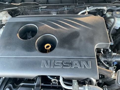 Used 2019 Nissan Altima 2.5 SL FWD image 11