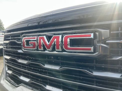 New 2026 GMC Acadia AT4 image 31