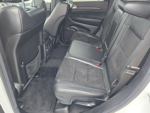 Used 2014 Jeep Grand Cherokee Altitude AWD/4WD image 22