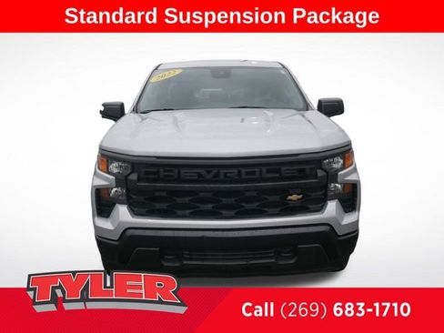 Used 2022 Chevrolet Silverado 1500 W/T w/ Trailering Package image 2