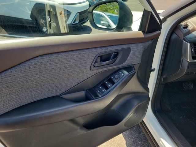 Certified 2023 Nissan Rogue S AWD/4WD image 19
