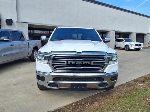 Used 2023 RAM 1500 Laramie AWD/4WD image 2
