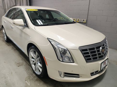Used 2013 Cadillac XTS Premium image 5
