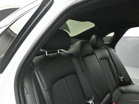 Used 2023 Kia K5 GT-Line image 27