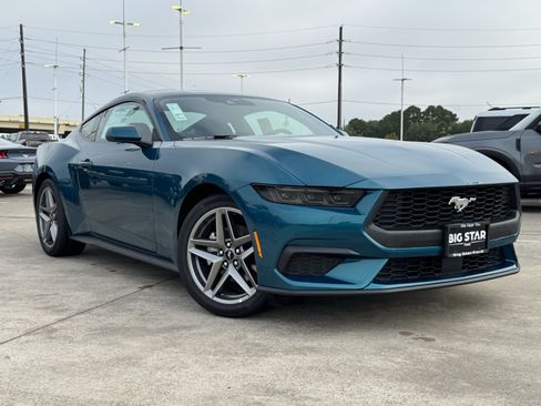 New 2026 Ford Mustang Coupe RWD image 2
