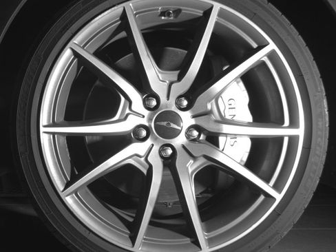 Used 2024 Genesis G70 2.5T AWD/4WD image 9