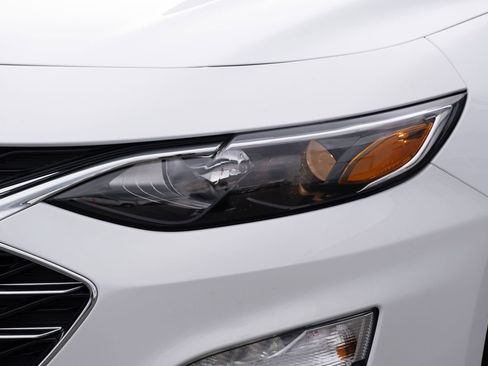 Used 2024 Chevrolet Malibu LT w/ LPO, Floor Liner Package FWD image 20