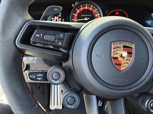 Certified 2025 Porsche 911 GT3 RS image 28