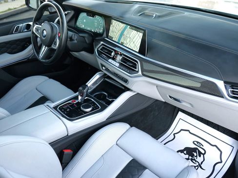 Used 2022 BMW X5 M Competition w/ Ultimate Package image 35