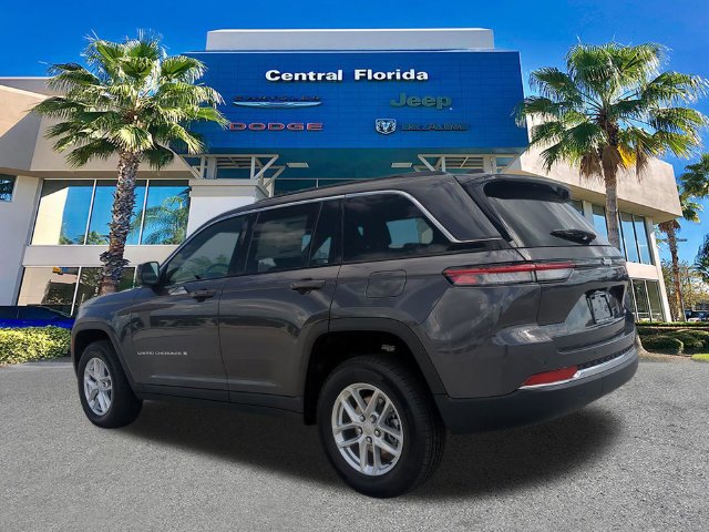 New 2026 Jeep Grand Cherokee Laredo RWD image 7
