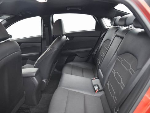 Used 2021 Kia Forte GT-Line image 12