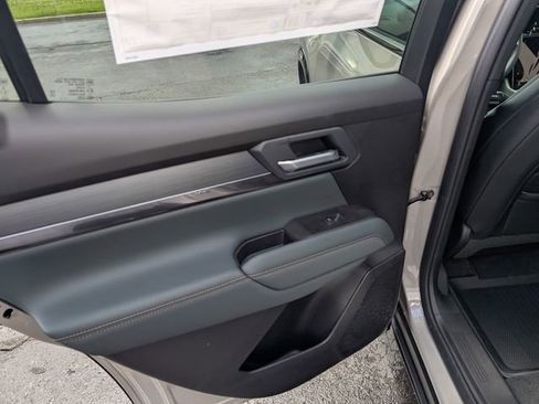 New 2026 GMC Terrain AT4 AWD/4WD image 10