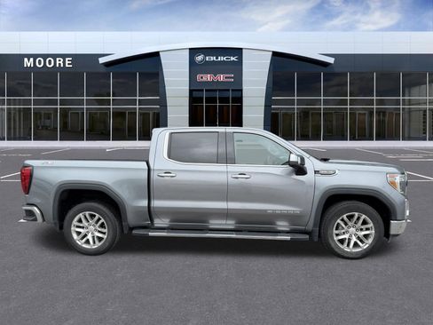 Used 2021 GMC Sierra 1500 SLT w/ X31 Off-Road Package AWD/4WD image 2