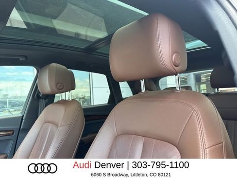 Used 2018 Audi Q5 Premium w/ Premium Plus Package AWD/4WD image 12