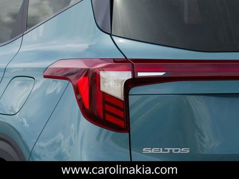 New 2026 Kia Seltos S image 11
