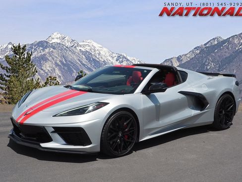 Used 2020 Chevrolet Corvette Stingray Preferred Cpe w/ 2LT Preferred Equipment Group RWD image 1