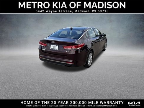 Used 2017 Kia Optima EX w/ Premium Package FWD image 6