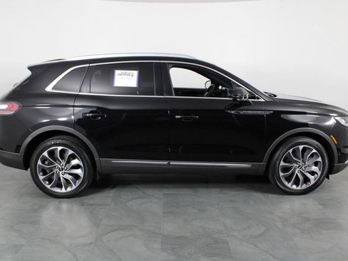 Used 2023 Lincoln Nautilus Reserve w/ Equipment Group 201A AWD/4WD image 14