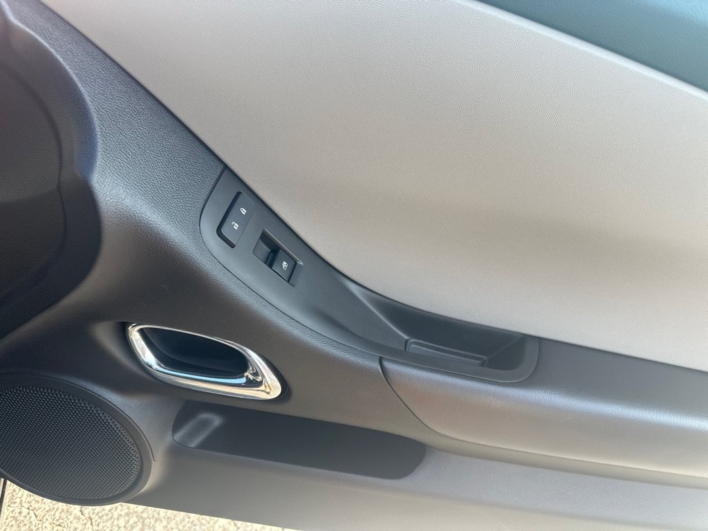 Used 2014 Chevrolet Camaro LS RWD image 12