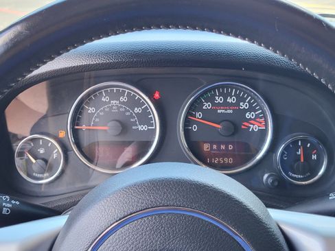 Used 2014 Jeep Wrangler Unlimited Rubicon AWD/4WD image 27