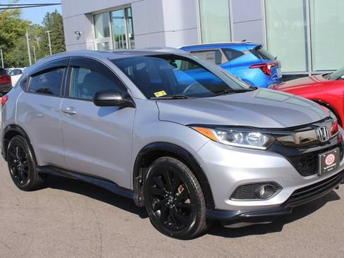 Used 2022 Honda HR-V Sport image 1