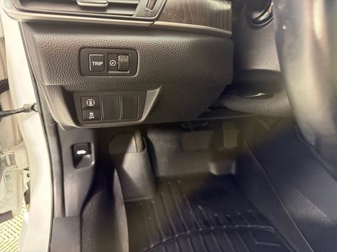 Used 2019 Honda Accord EX-L image 13