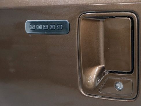 Used 2012 Ford F250 Lariat w/ Lariat Ultimate Pkg AWD/4WD image 37