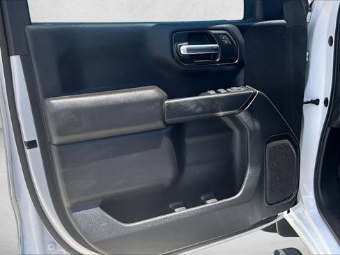 Used 2022 Chevrolet Silverado 1500 Custom RWD image 17