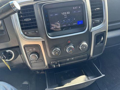 Used 2018 RAM 2500 SLT AWD/4WD image 13