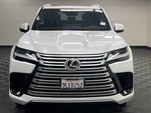 Used 2024 Lexus LX 600 4WD w/ Interior Upgrade Package image 3