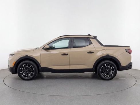 Used 2023 Hyundai Santa Cruz SEL w/ Activity Package image 6