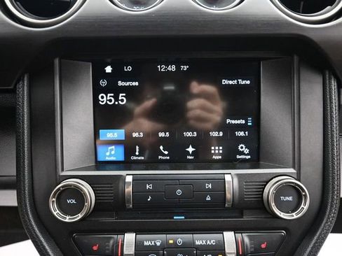 Used 2016 Ford Mustang Shelby GT350 w/ Technology Package RWD image 17
