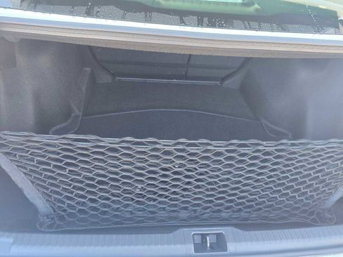 Used 2025 Lexus IS 300 F Sport image 17