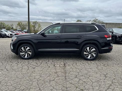 New 2026 Volkswagen Atlas SEL AWD/4WD image 2