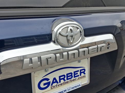 Used 2020 Toyota 4Runner Limited image 33