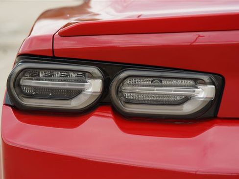 Used 2016 Chevrolet Camaro SS RWD image 39