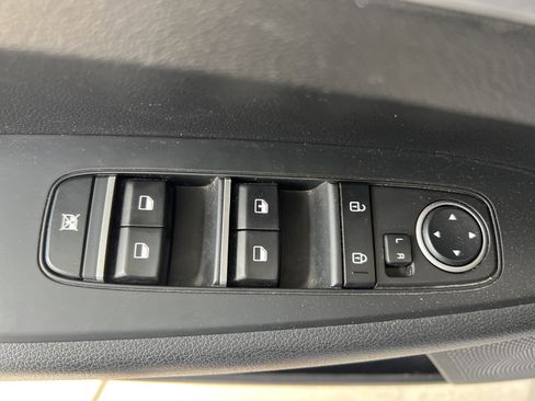 Used 2023 Kia Forte LXS FWD image 17