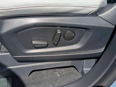 New 2026 Ford Explorer Active image 12