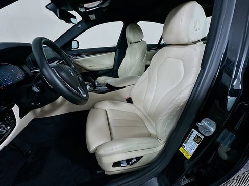 Used 2020 BMW 530i w/ Convenience Package RWD image 21