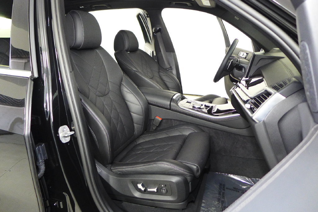 Used 2024 BMW X5 sDrive40i w/ Parking Assistance Package RWD image 19