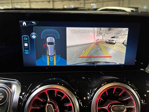 Certified 2025 Mercedes-Benz GLB 250 4MATIC image 35