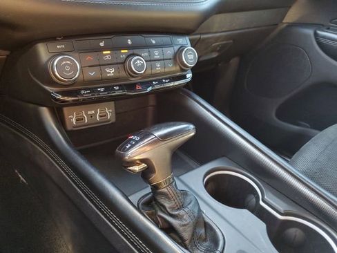 Used 2021 Dodge Durango GT image 28