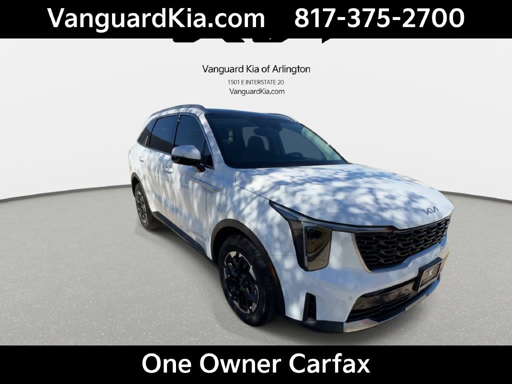 Certified 2026 Kia Sorento S w/ S Panoramic Sunroof Package FWD image 2
