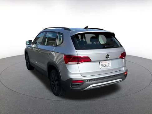 Used 2024 Volkswagen Taos S FWD image 15