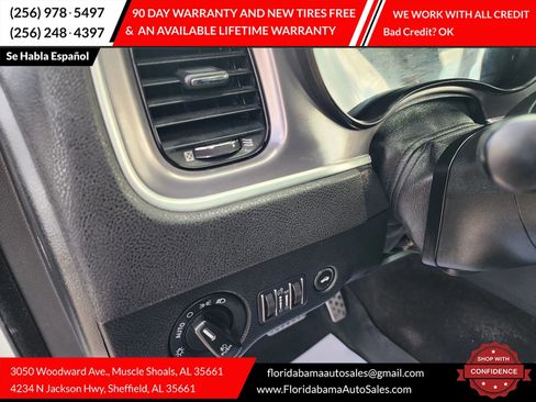 Used 2019 Dodge Charger GT w/ Blacktop Package image 15