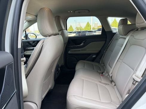 Used 2024 Lincoln Corsair FWD image 16