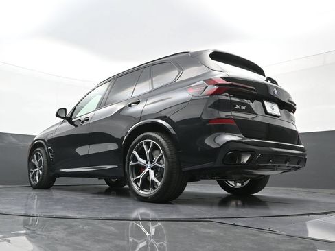 New 2026 BMW X5 xDrive50e w/ Executive Package AWD/4WD image 25